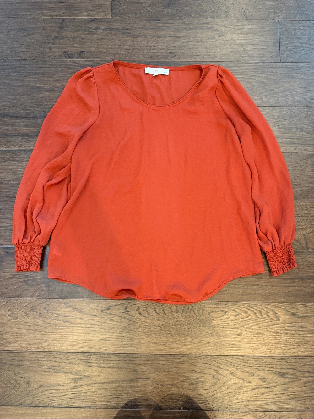 LOFT Petites Burnt Orange Blouse Puff Sleeve Smocked Cuff Size MP - C61-140